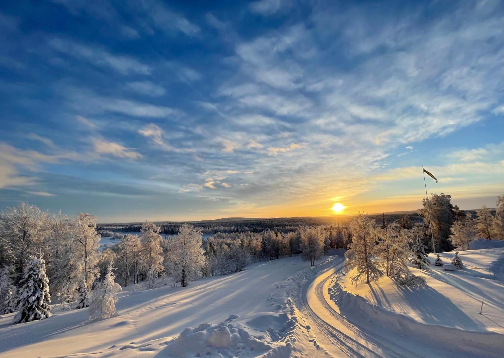 Ailu - Arctic Hotel Apartments Lannavaara Экстерьер фото
